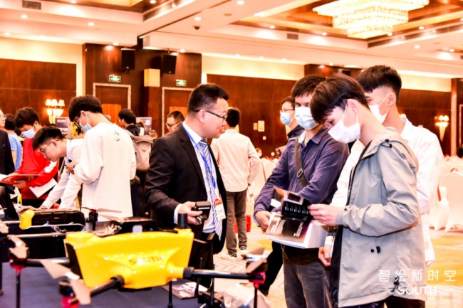 ̫������tyc4633