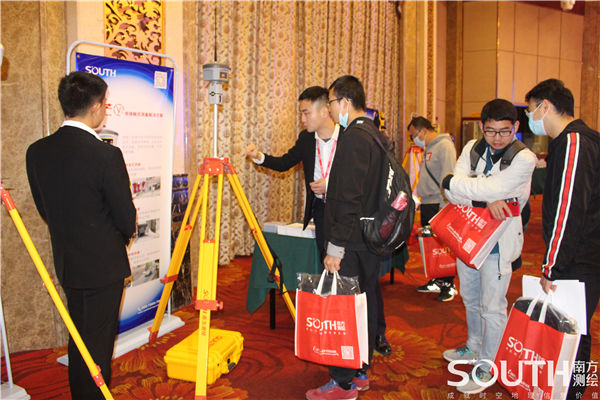 ̫������tyc4633