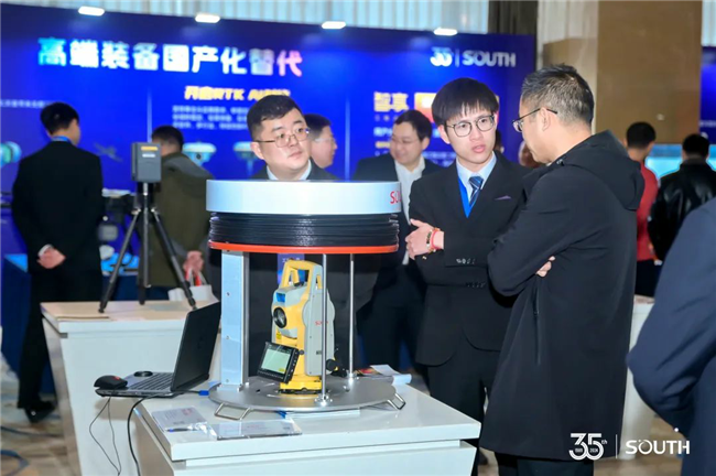 ̫������tyc4633