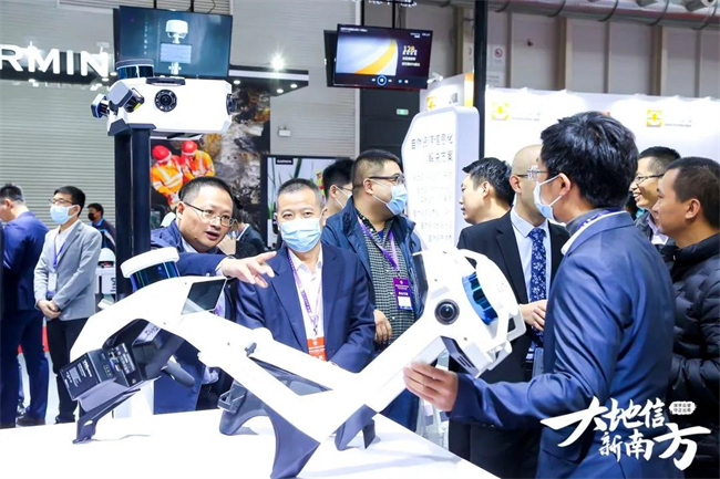 ̫������tyc4633