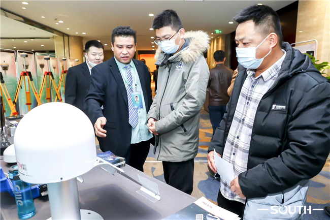 ̫������tyc4633