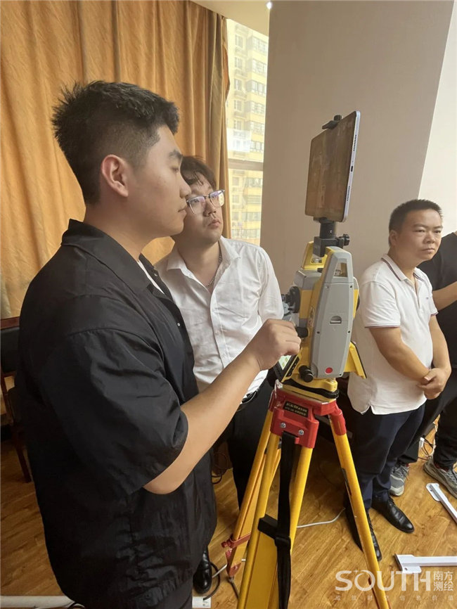 ̫������tyc4633