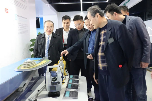 ̫������tyc4633