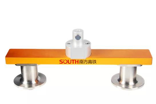 ̫������tyc4633