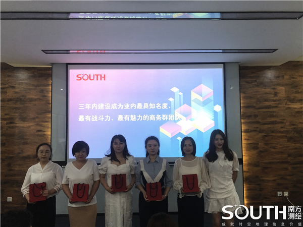 ̫������tyc4633