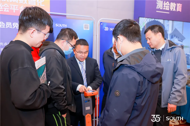 ̫������tyc4633