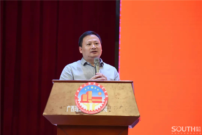 ̫������tyc4633