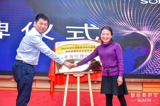 ̫������tyc4633