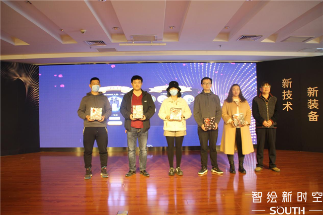 ̫������tyc4633