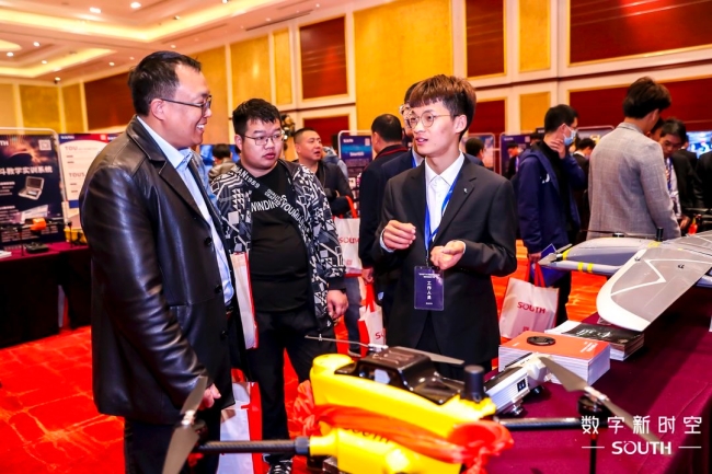 ̫������tyc4633