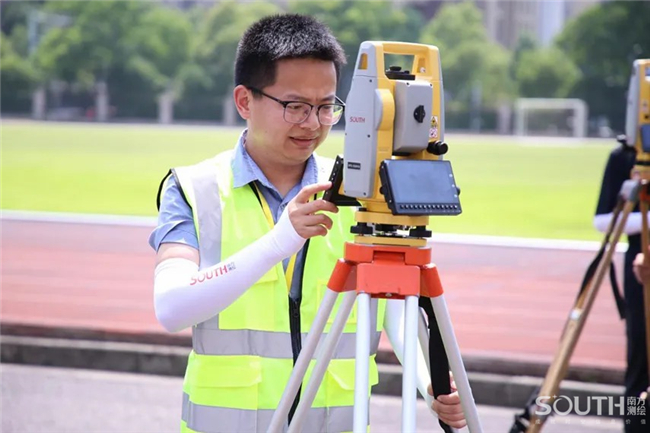 ̫������tyc4633