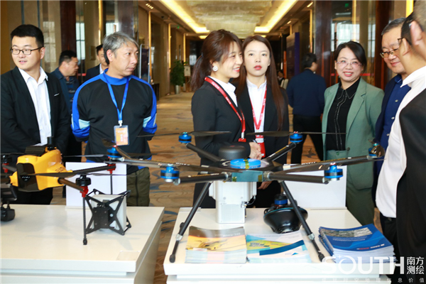 ̫������tyc4633