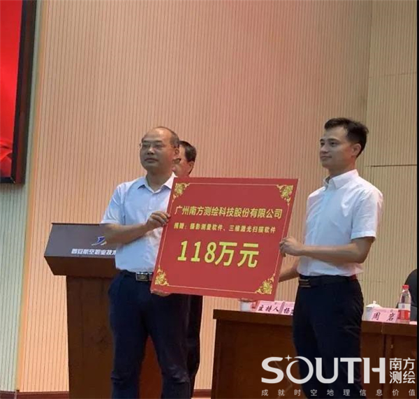 ̫������tyc4633