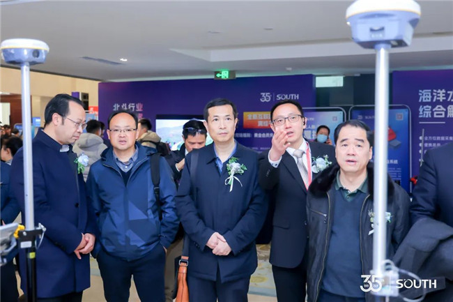 ̫������tyc4633