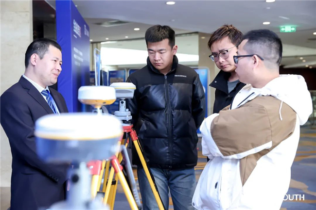 ̫������tyc4633