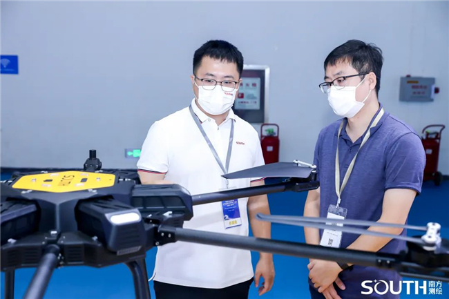 ̫������tyc4633