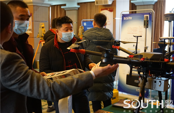 ̫������tyc4633