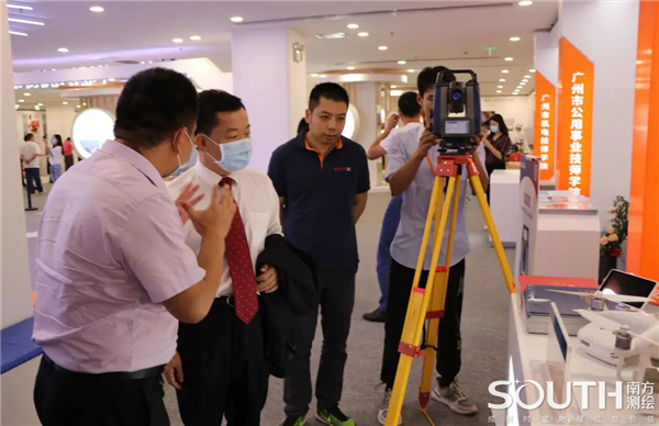 ̫������tyc4633