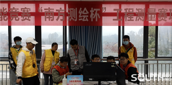 ̫������tyc4633