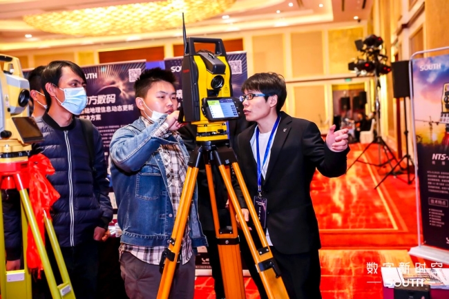 ̫������tyc4633