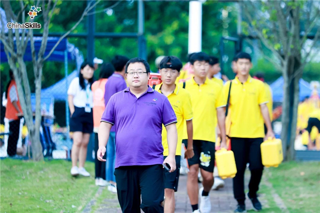 ̫������tyc4633