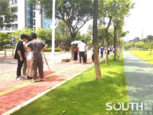 ̫������tyc4633