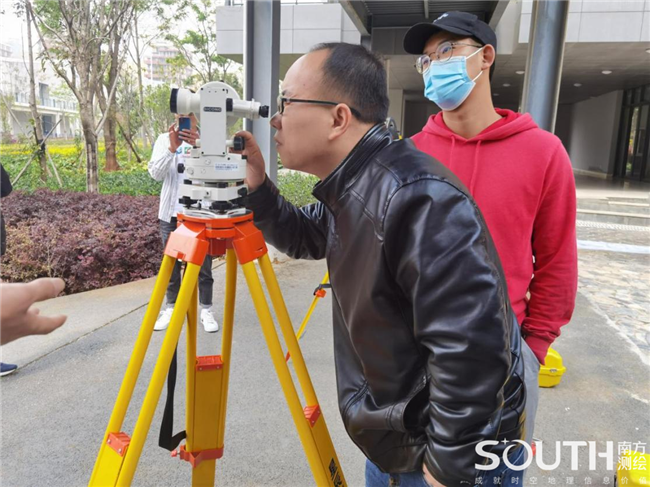 ̫������tyc4633