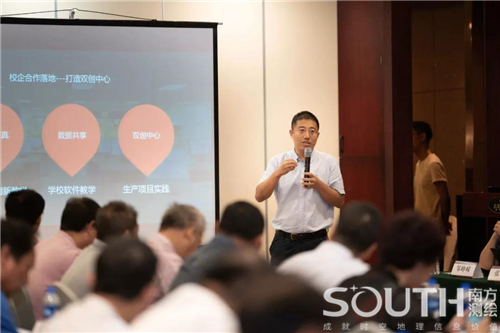 ̫������tyc4633