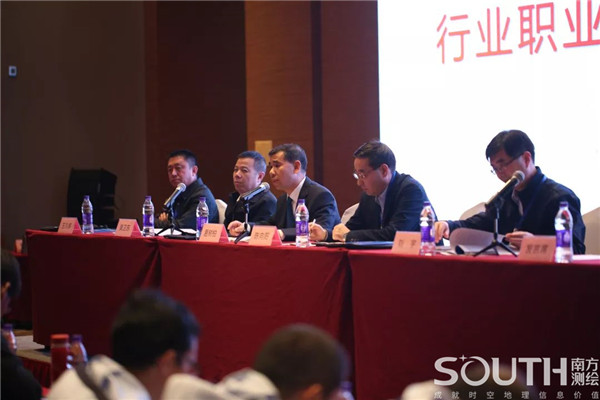 ̫������tyc4633