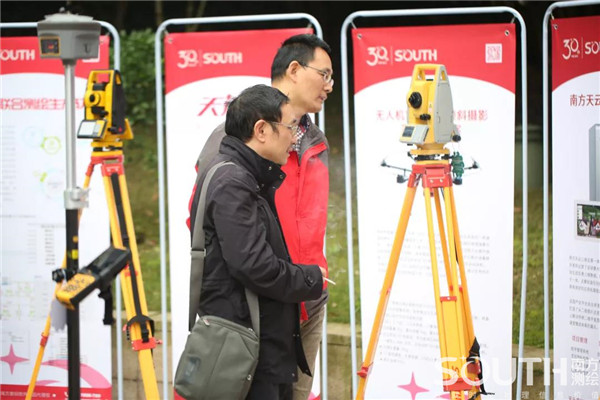 ̫������tyc4633